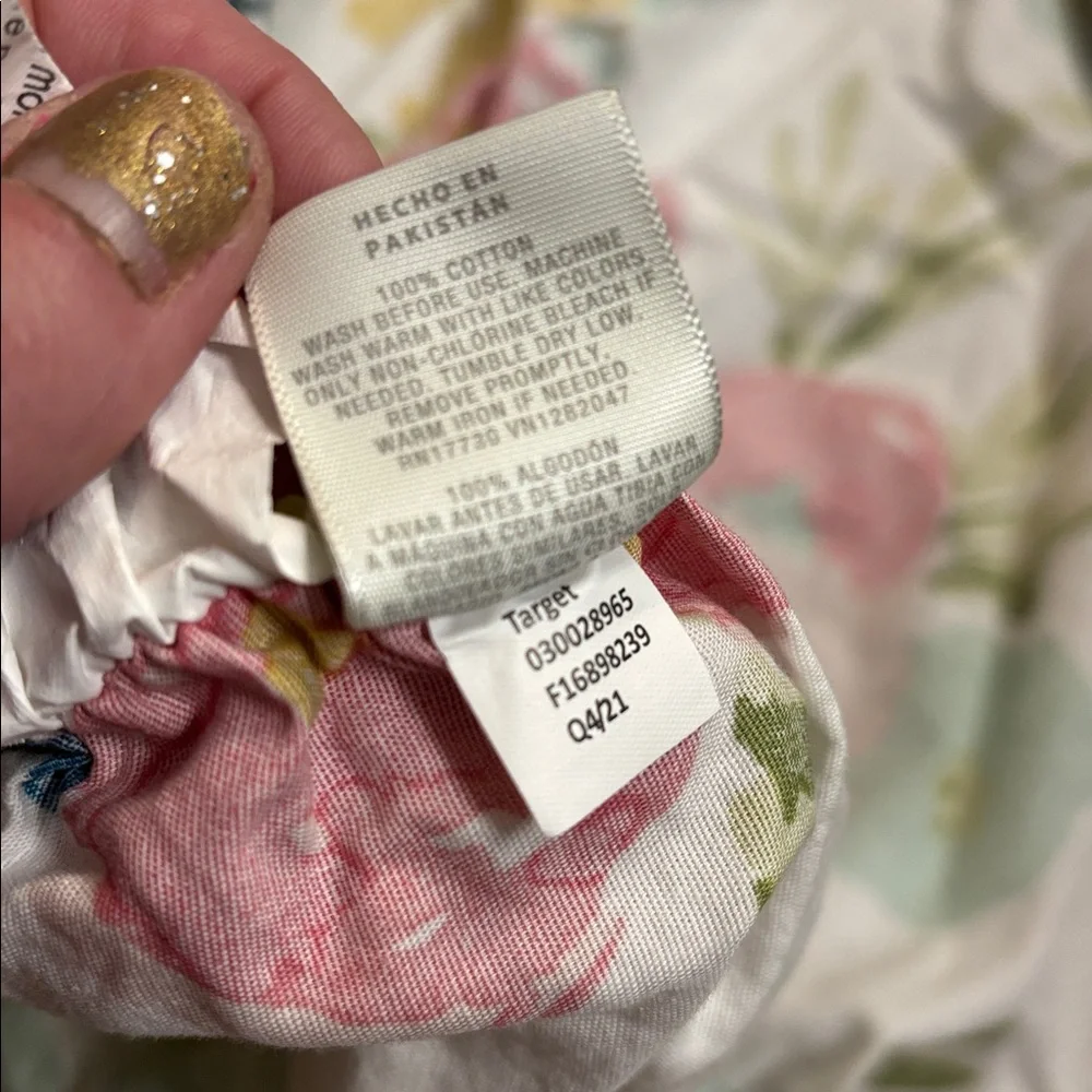 2 floral crib, Sheets